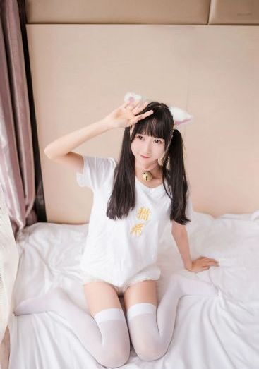 秋霞特色aa大片